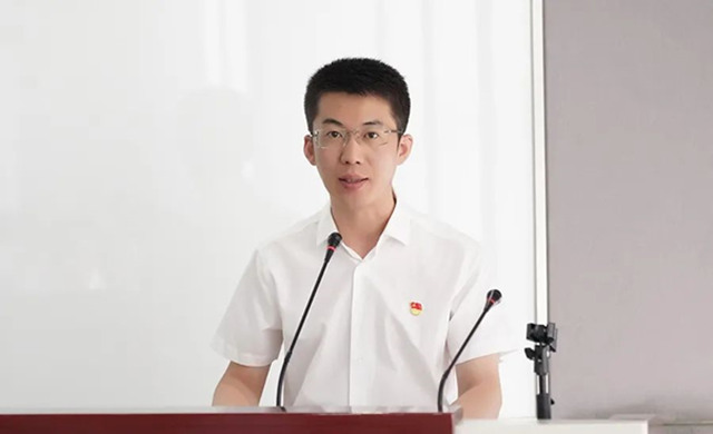 黨委委員、紀委書記楊明來作黨建工作匯報.jpg